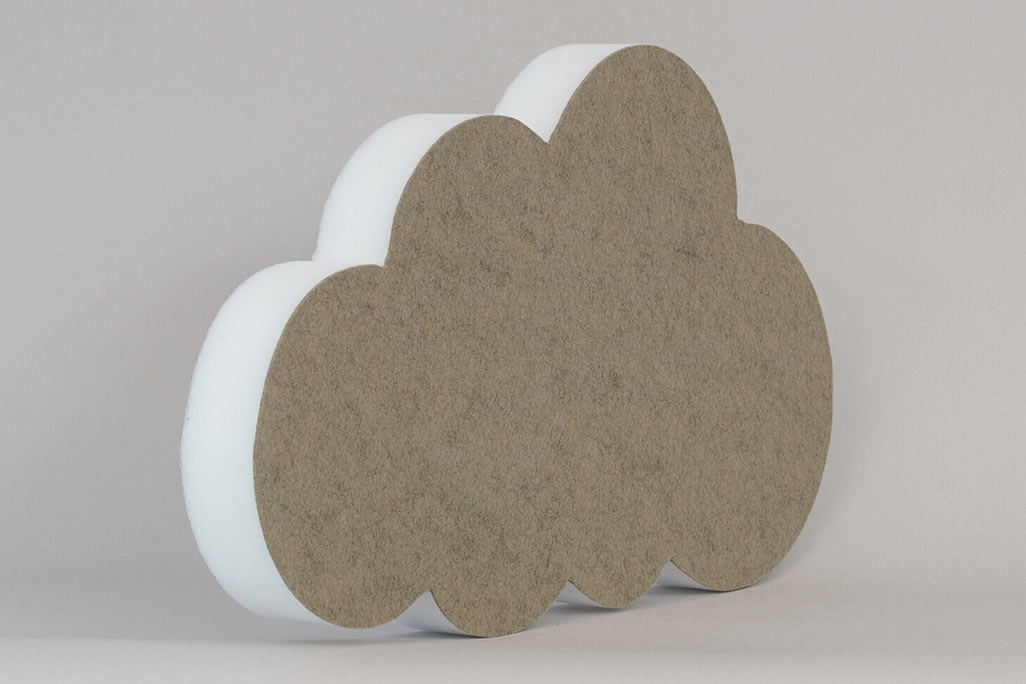 Sound absorber in the shape of a cloud (soni ELEMENT CLOUD) in the color beige photographed diagonally against a grey background